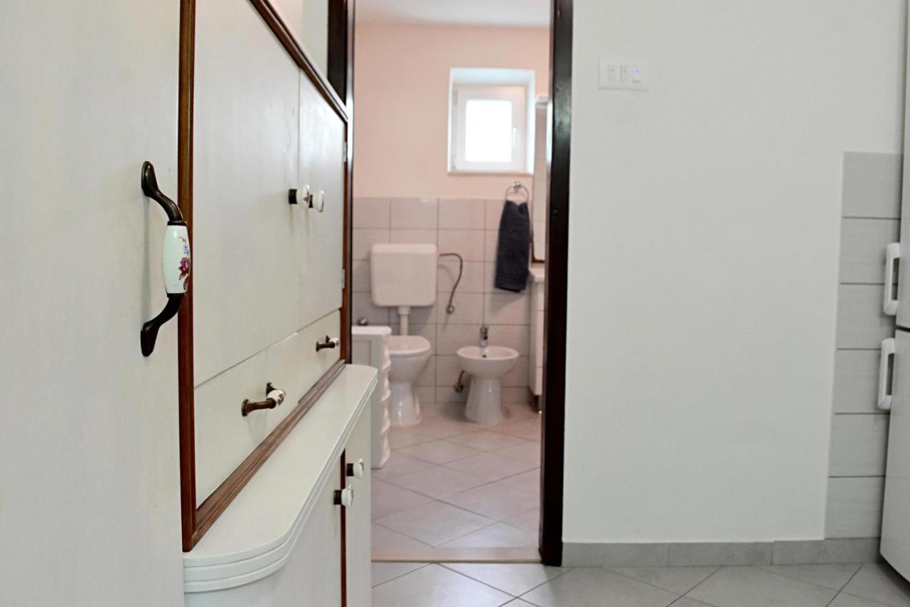 Irma Apartment Podstrana Exterior photo